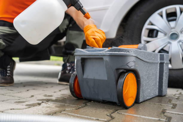 Portable Toilet Options We Offer in Harbor Hills, OH
